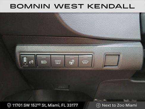 Used 2025 Toyota Corolla Premium image 29