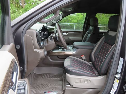 New 2025 Chevrolet Silverado 1500 LT Trail Boss w/ Convenience Package II image 27