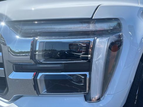 New 2026 Ford F150 Lariat w/ Equipment Group 501A Mid AWD/4WD image 9