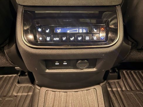 Used 2025 INFINITI QX80 Autograph AWD/4WD image 39