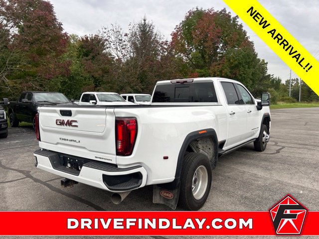 Used 2021 GMC Sierra 3500 Denali w/ Denali Ultimate Package AWD/4WD image 9