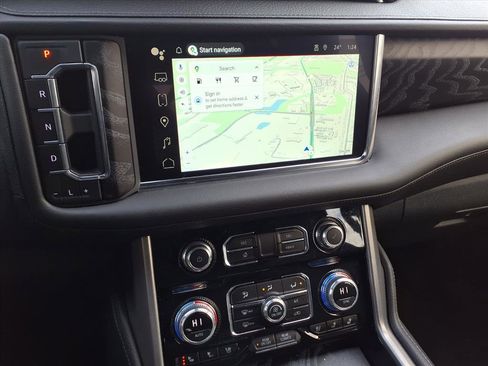 Certified 2023 GMC Yukon Denali image 28