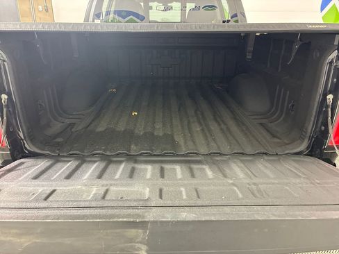 Used 2017 Chevrolet Colorado Z71 image 18