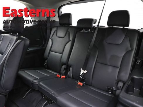 Used 2025 Kia Telluride S FWD image 26