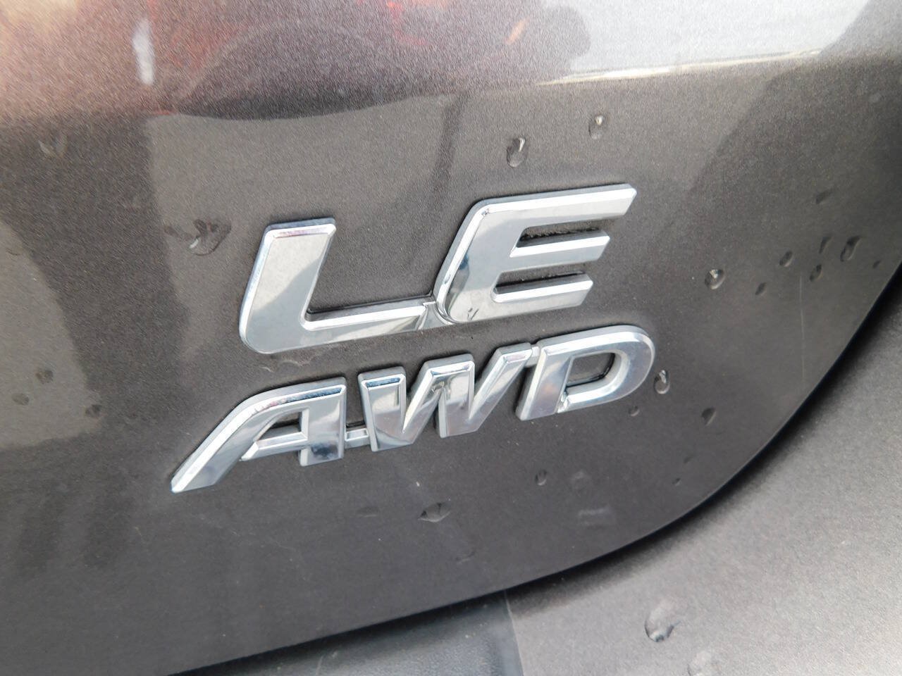 Used 2012 Toyota Sienna LE w/ Towing Pkg AWD/4WD image 10