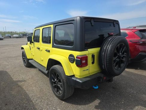 Used 2023 Jeep Wrangler Unlimited Sahara w/ Cold Weather Group image 4