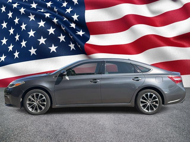 Used 2018 Toyota Avalon XLE Premium FWD image 11