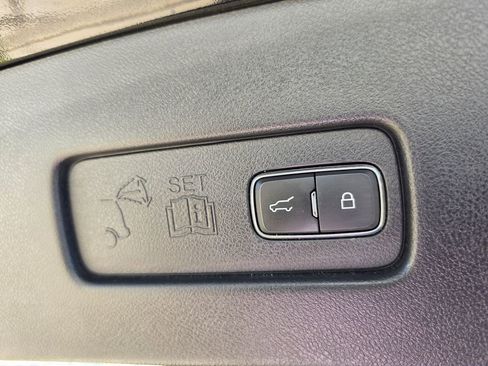 Used 2020 Lincoln Aviator Reserve w/ Equipment Group 201A RWD image 16