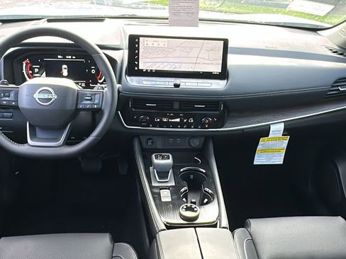 New 2026 Nissan Rogue Platinum w/ Platinum Premium Package image 14