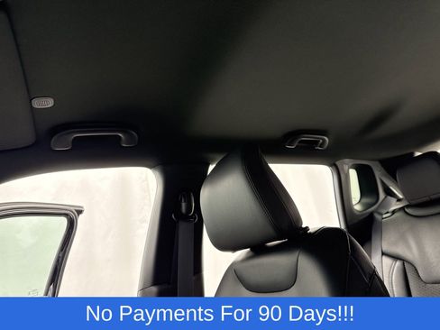 New 2026 Jeep Compass Latitude image 23