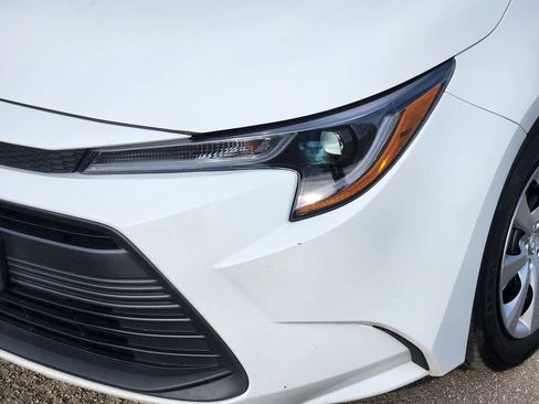 Used 2024 Toyota Corolla LE image 10