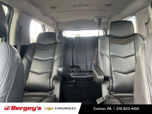 Used 2016 Cadillac Escalade ESV 2WD image 11