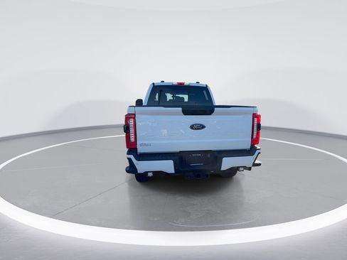 Used 2024 Ford F250 XL w/ STX Appearance Package AWD/4WD image 7