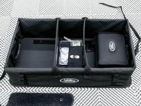 Used 2022 Land Rover Range Rover Sport SVR AWD/4WD image 92