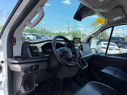 Used 2020 Ford Transit 150 Low Roof RWD image 16