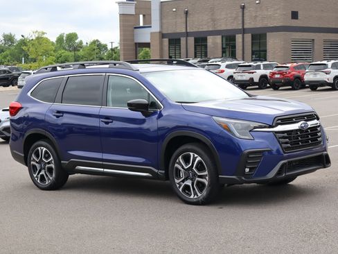 New 2026 Subaru Ascent Limited AWD/4WD image 1
