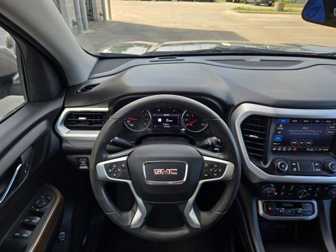 Used 2023 GMC Acadia SLE w/ Driver Convenience Package FWD image 18