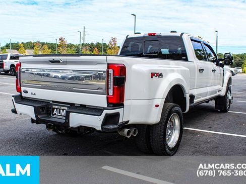 Used 2024 Ford F450 Platinum w/ FX4 Off-Road Package image 6