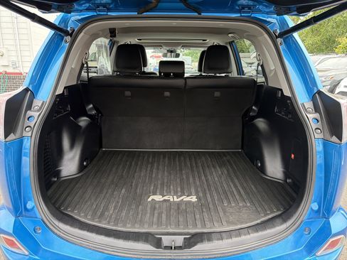Used 2016 Toyota RAV4 Limited w/ Advanced Technology Package AWD/4WD image 4