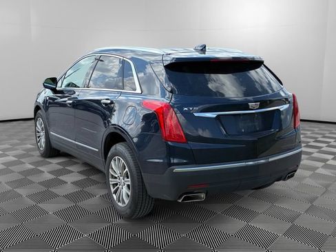 Used 2017 Cadillac XT5 Luxury w/ Driver Awareness Package AWD/4WD image 3