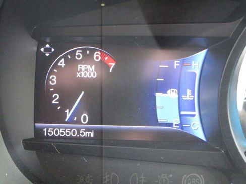 Used 2016 Ford Edge Titanium w/ Technology Package image 23