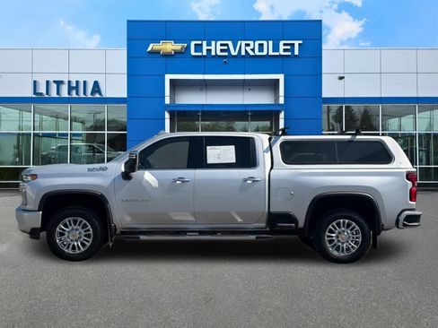 Used 2022 Chevrolet Silverado 3500 High Country w/ Z71 Off-Road Package AWD/4WD image 5