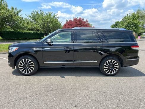 Used 2023 Lincoln Navigator L Black Label AWD/4WD image 6