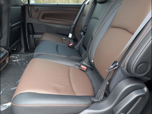 New 2026 Honda Odyssey Elite image 13