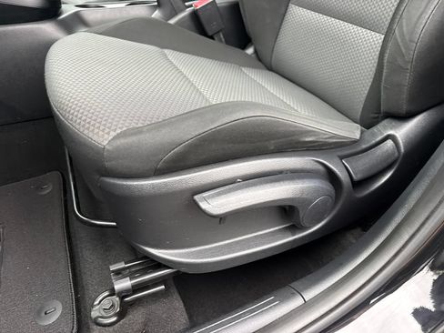Used 2021 Kia Soul LX FWD image 15