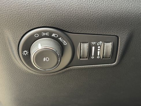 New 2026 Jeep Compass Limited AWD/4WD image 14