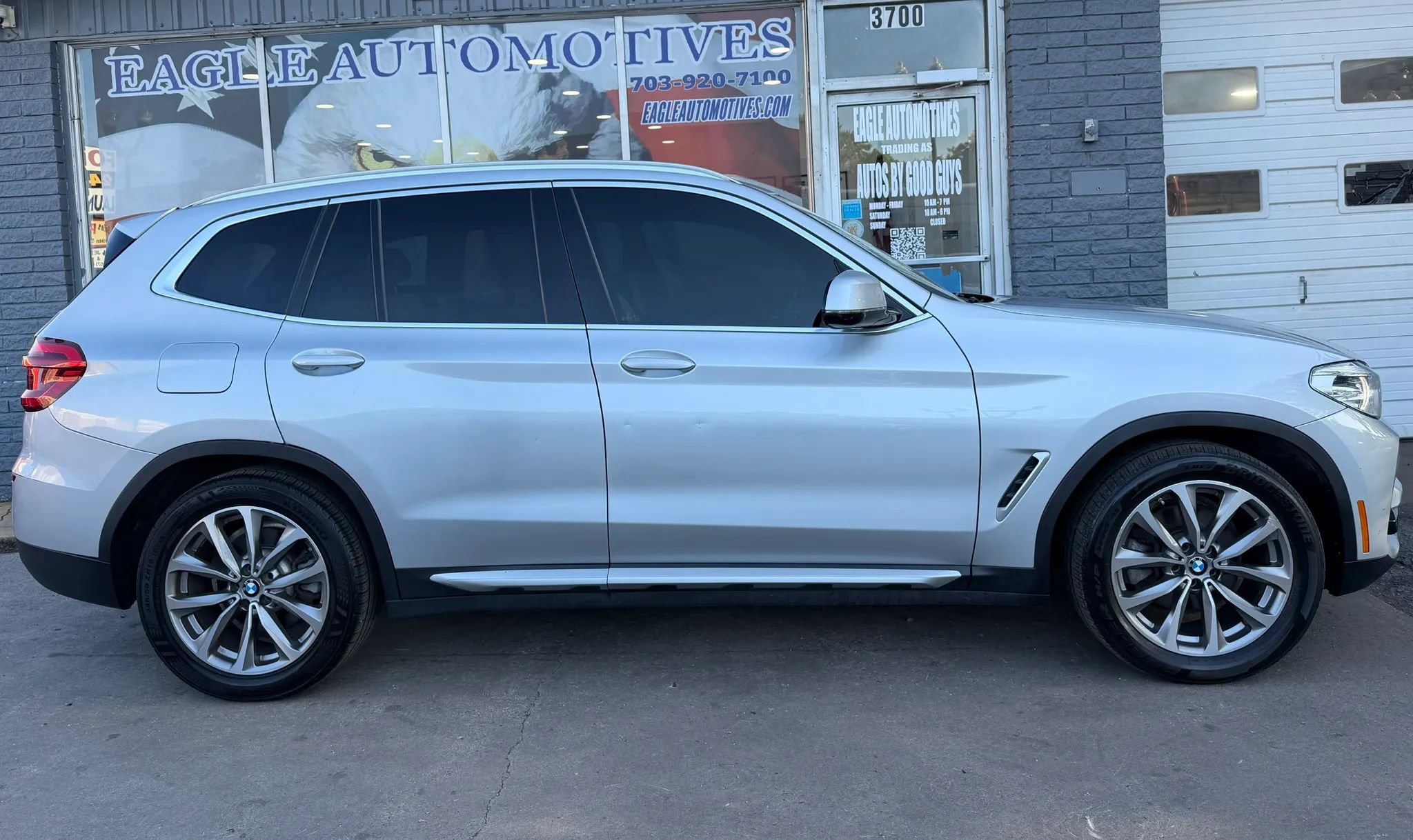 Used 2019 BMW X3 xDrive30i w/ Premium Package AWD/4WD image 2