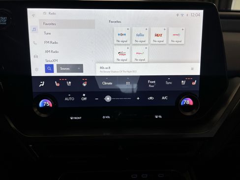 Used 2024 Lexus TX 350 FWD image 11