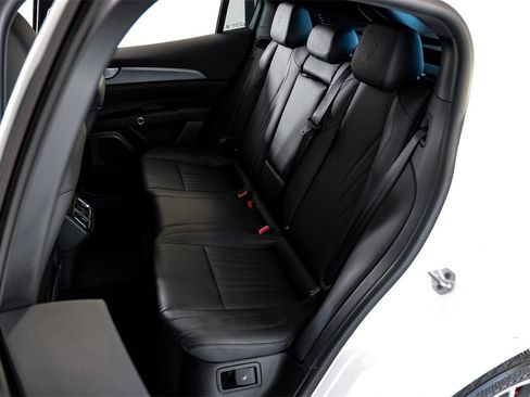 Used 2023 Maserati Grecale GT image 40