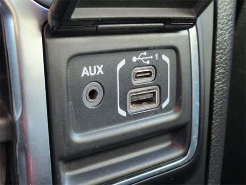 Used 2021 Jeep Wrangler Unlimited Rubicon 4xe w/ Advanced Safety Group image 31