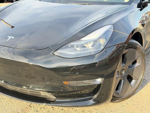 Used 2022 Tesla Model 3 Long Range AWD/4WD image 82