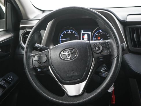 Used 2018 Toyota RAV4 LE w/ All Weather Liner Package AWD/4WD image 16