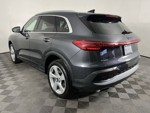 Used 2025 Audi Q5 Premium Plus w/ Premium Plus image 6