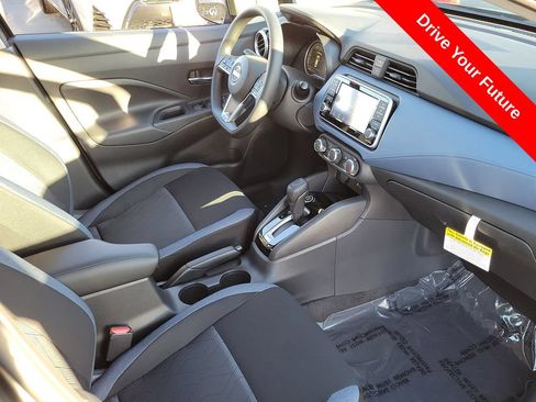 Used 2025 Nissan Versa SV w/ Trunk Package FWD image 12