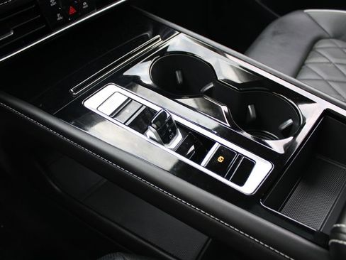 Certified 2025 Volkswagen Atlas SEL Premium R-Line image 20