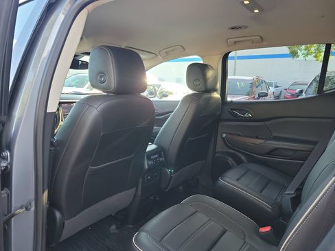 Used 2020 GMC Acadia Denali w/ LPO, Floor Liner Package AWD/4WD image 13