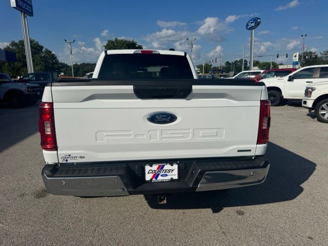 Used 2023 Ford F150 XLT w/ Equipment Group 301A Mid AWD/4WD image 4