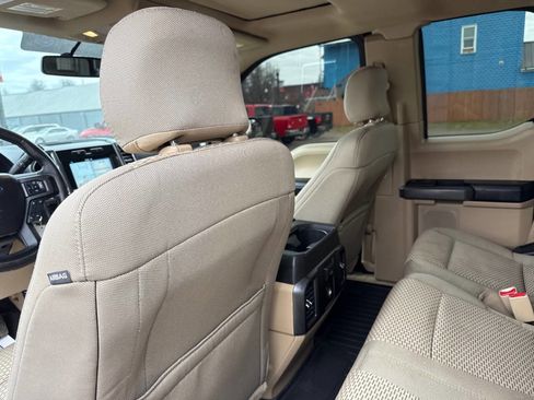 Used 2016 Ford F150 XLT w/ Equipment Group 302A Luxury image 26