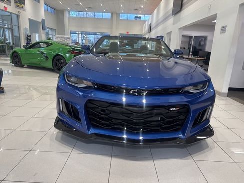 Used 2023 Chevrolet Camaro ZL1 image 9