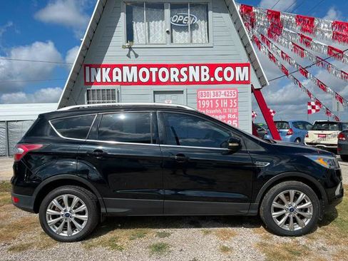 Used 2017 Ford Escape Titanium AWD/4WD image 8