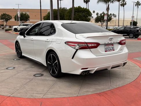 Used 2018 Toyota Camry XSE image 6