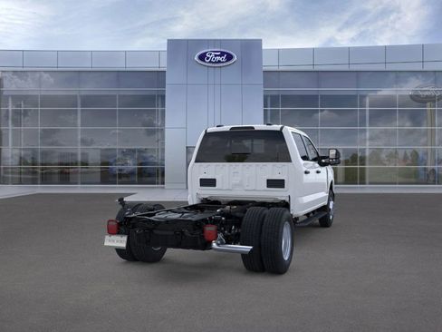 New 2026 Ford F350 XL w/ XL Chrome Package image 8