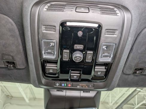 New 2026 Cadillac Escalade Platinum Sport w/ LPO, ONYX Package image 30