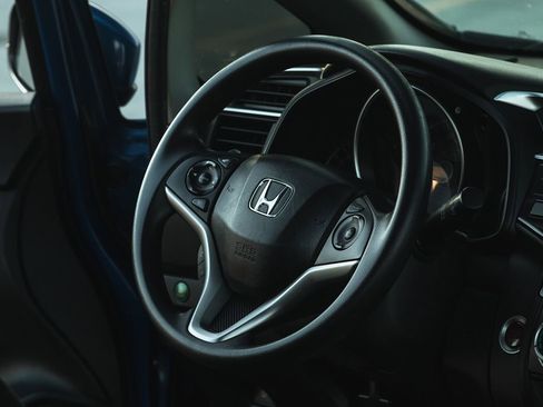 Used 2016 Honda Fit EX image 22