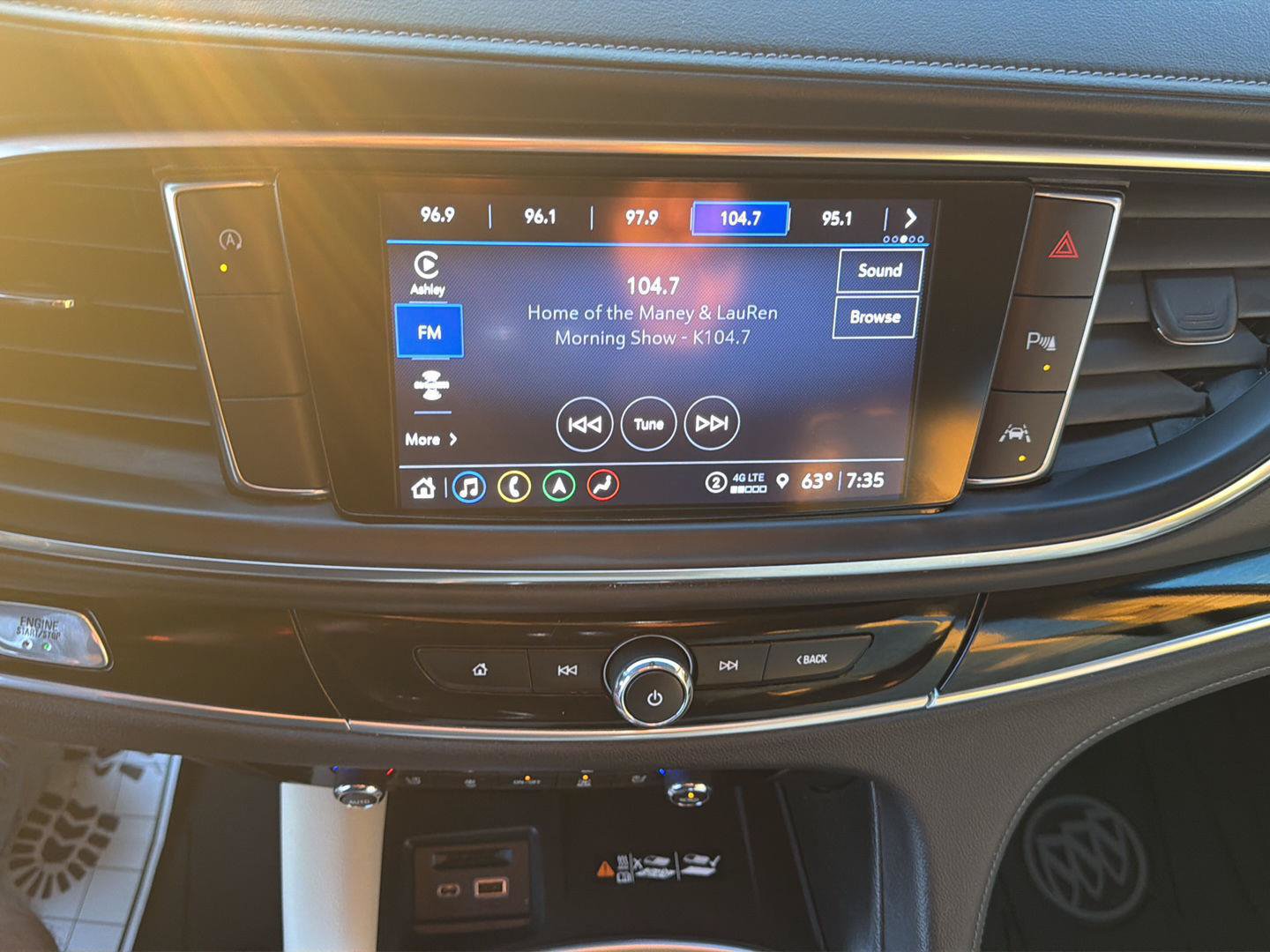 Used 2023 Buick Enclave Avenir FWD image 10