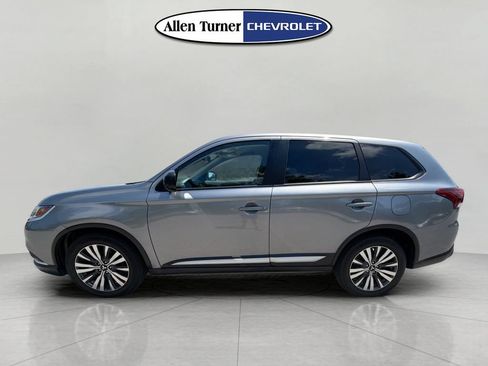 Used 2020 Mitsubishi Outlander ES FWD image 6